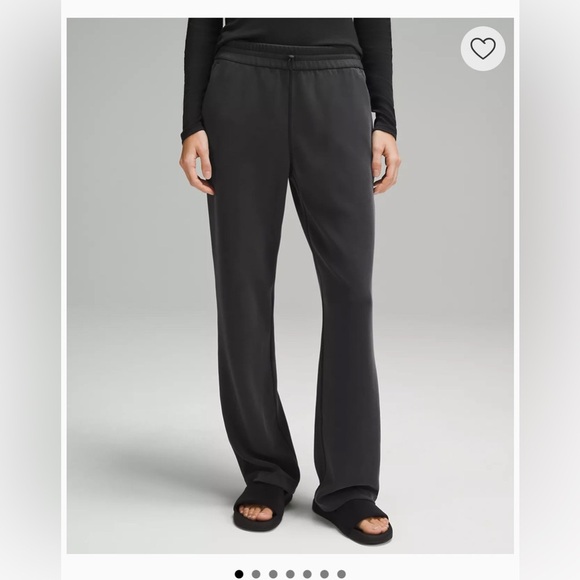 Lululemon Black Softstreme Perfectly Oversized Cropped Crew Set - Picture 9 of 16